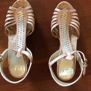 Platform shoes